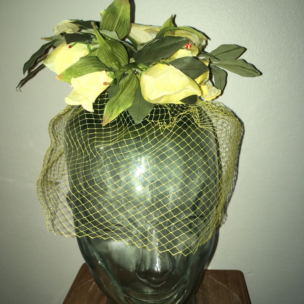 Vintage Yellow Fascinator